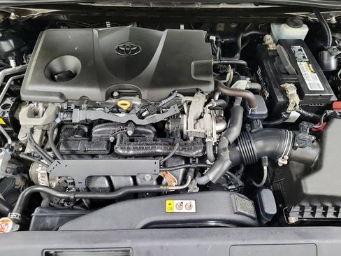 Used 2019 Toyota Camry SE image 30