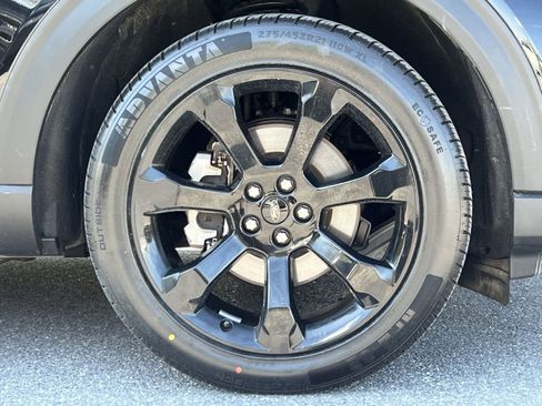 Used 2023 Ford Explorer ST-Line w/ Class IV Trailer Tow Package AWD/4WD image 16