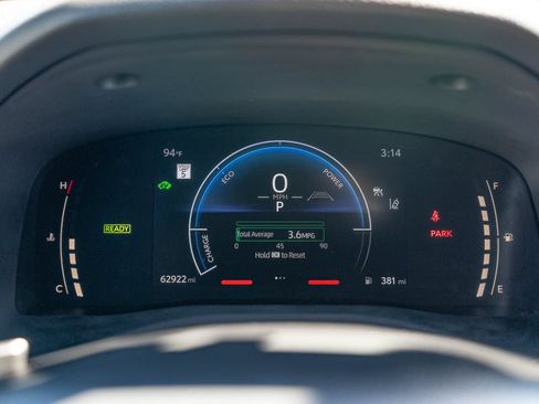 Certified 2025 Toyota Camry SE FWD image 27