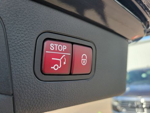 Certified 2021 Mercedes-Benz GLC 300 image 9