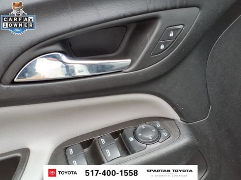 Used 2023 Chevrolet Equinox LT FWD image 15