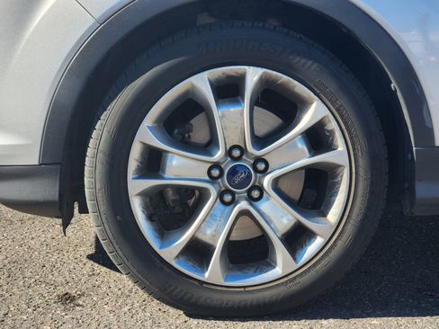 Used 2014 Ford Escape Titanium image 32