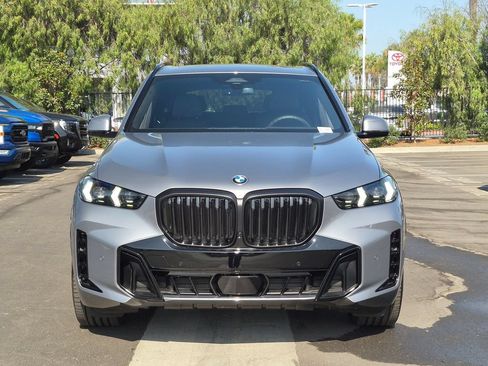 Used 2026 BMW X5 xDrive40i w/ M Sport Package AWD/4WD image 4