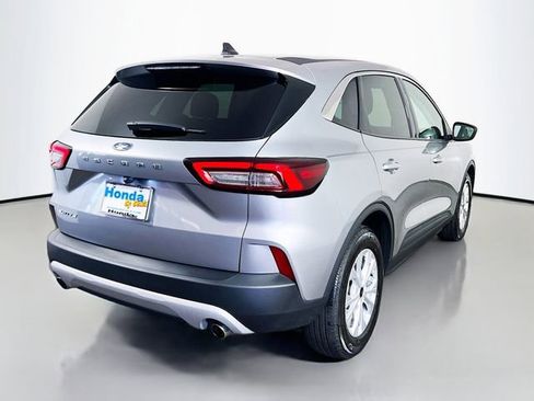 Used 2023 Ford Escape Active image 8