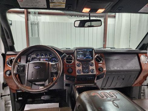 Used 2016 Ford F250 King Ranch w/ King Ranch w/Chrome Package image 16