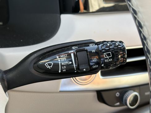 Used 2023 Hyundai Palisade Calligraphy FWD image 17