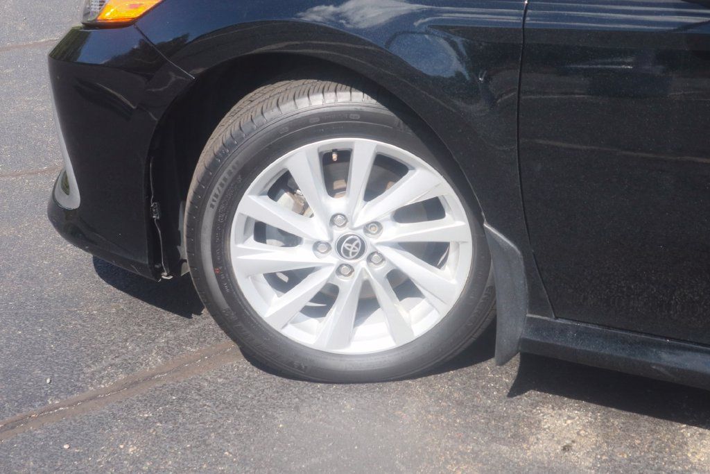 Used 2023 Toyota Camry LE AWD/4WD image 25