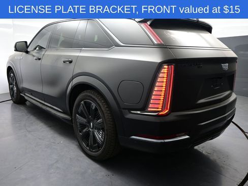 Used 2025 Cadillac Escalade IQ Sport 1 w/ Smart Trailering package image 4