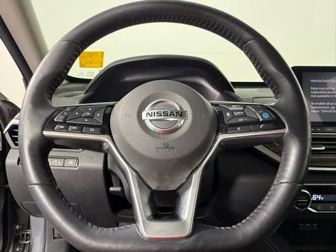 Used 2019 Nissan Altima 2.5 Platinum image 17