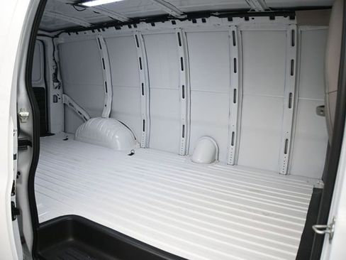 New 2026 GMC Savana 2500 Extended w/ Driver Convenience Package image 12