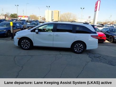 New 2026 Honda Odyssey EX-L image 8
