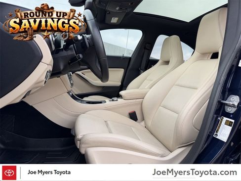 Used 2018 Mercedes-Benz CLA 250 image 27