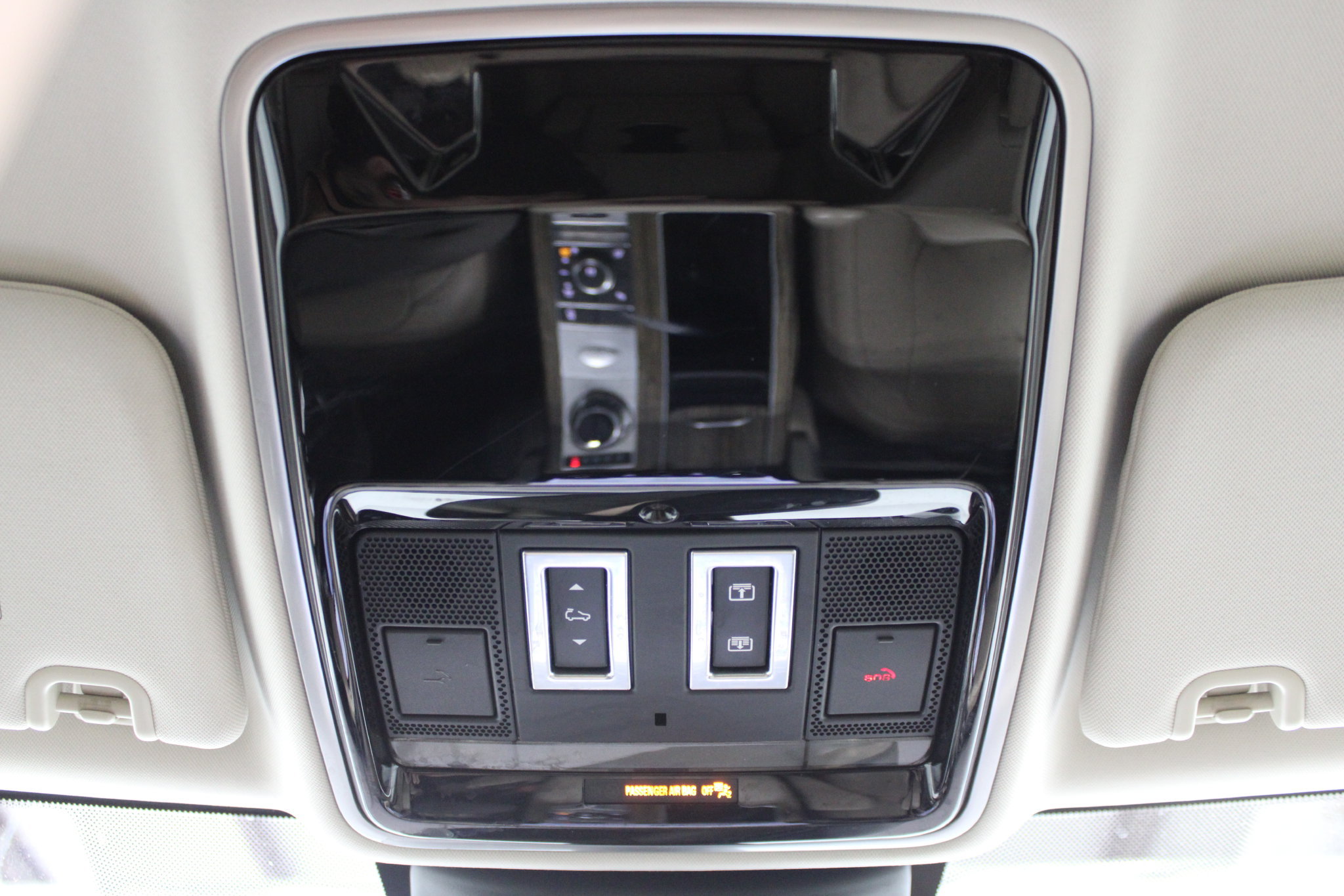 Used 2019 Land Rover Range Rover HSE AWD/4WD image 33