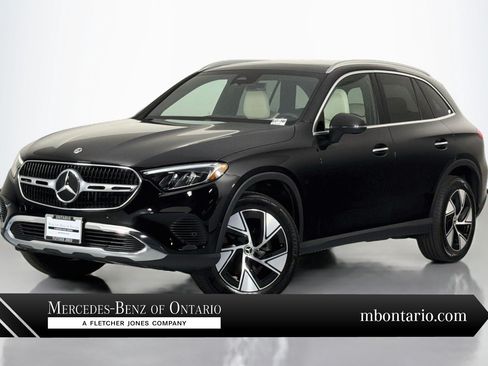 Used 2024 Mercedes-Benz GLC 300 4MATIC image 1