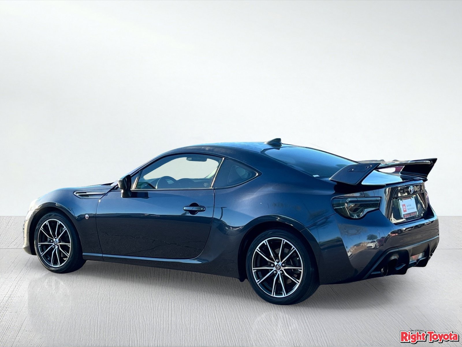 Certified 2017 Toyota 86 RWD image 5