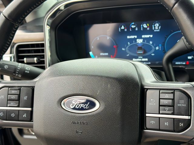 Used 2024 Ford F250 Lariat AWD/4WD image 30