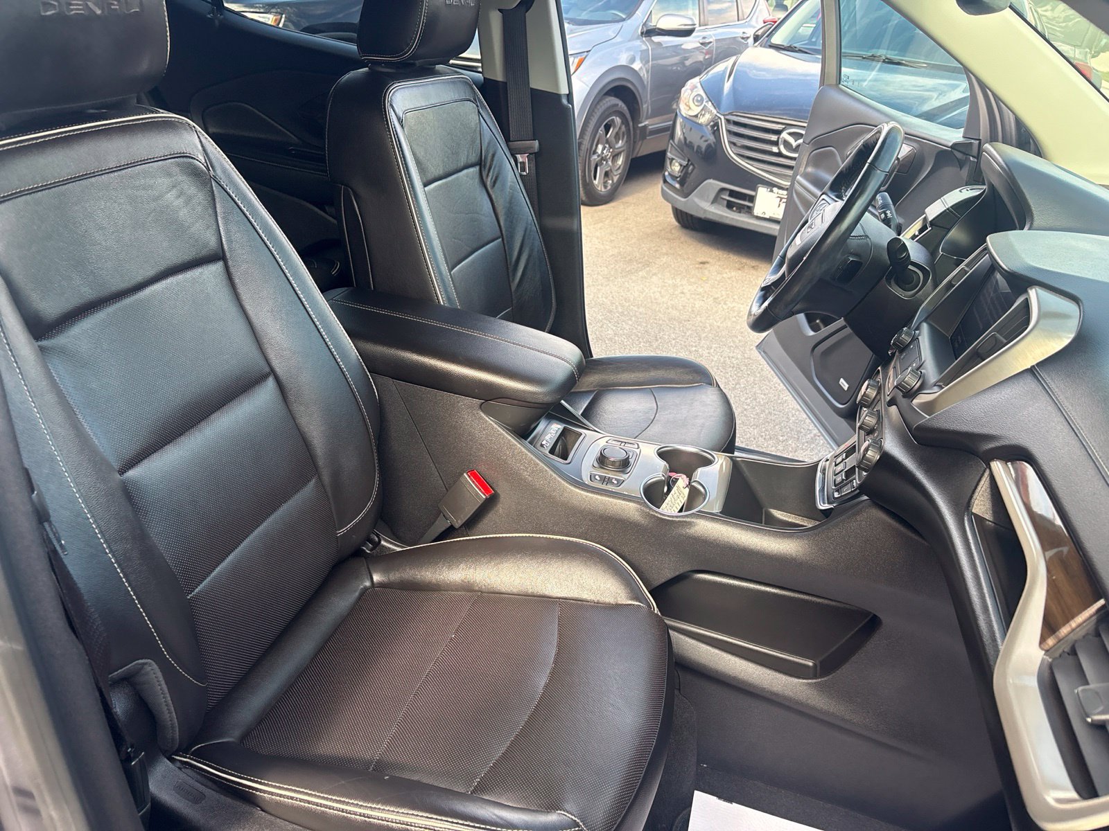 Used 2019 GMC Terrain Denali w/ Driver Alert Package II FWD image 20