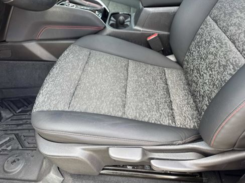 Used 2023 Chevrolet Colorado Z71 image 19