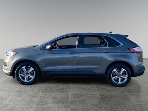 Used 2024 Ford Edge SEL w/ Convenience Package AWD/4WD image 2