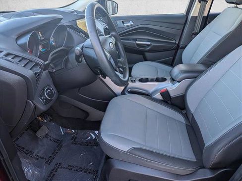 Used 2016 Ford Escape SE w/ Equipment Group 201A image 11