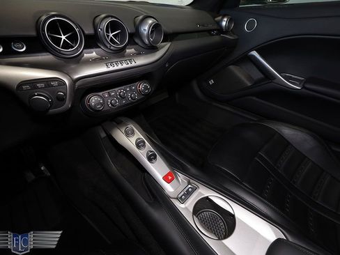 Used 2016 Ferrari F12 Berlinetta image 29