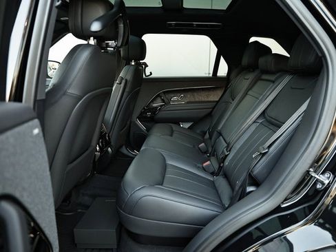 New 2026 Land Rover Range Rover Sport Dynamic SE image 32