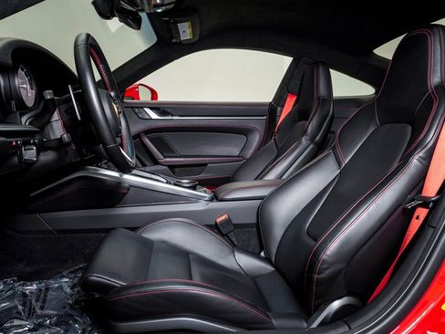 Certified 2022 Porsche 911 Turbo S image 5