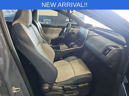 Used 2023 Subaru Solterra AWD image 4