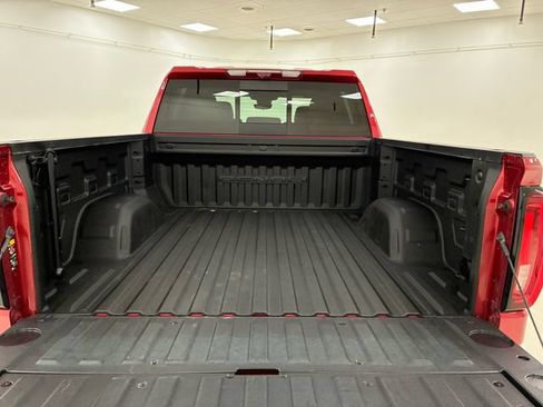 Used 2024 GMC Sierra 1500 Denali AWD/4WD image 17