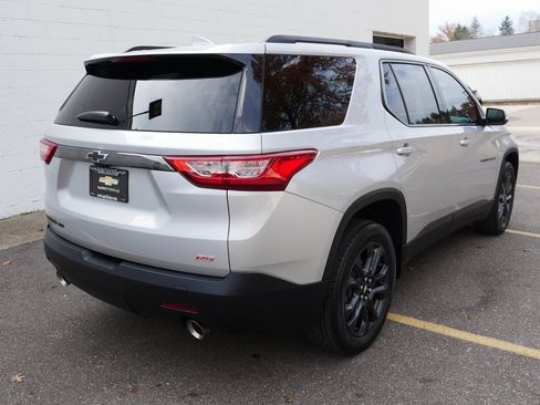 Used 2021 Chevrolet Traverse RS image 7