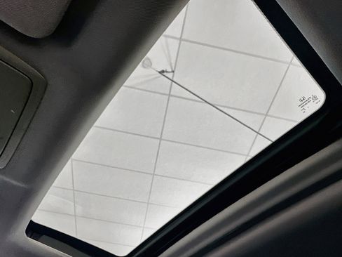 Used 2014 Honda Accord Touring image 26