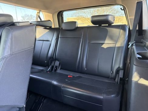 Used 2023 Ford Expedition Max XLT image 15