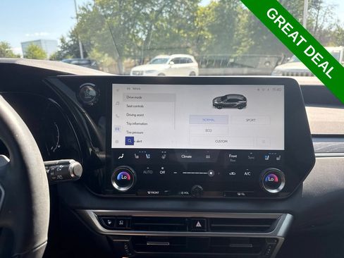 Used 2024 Lexus RX 350 FWD w/ Convenience Package image 28