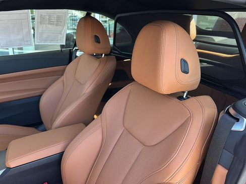 Used 2025 BMW M440i Convertible w/ Premium Package image 20