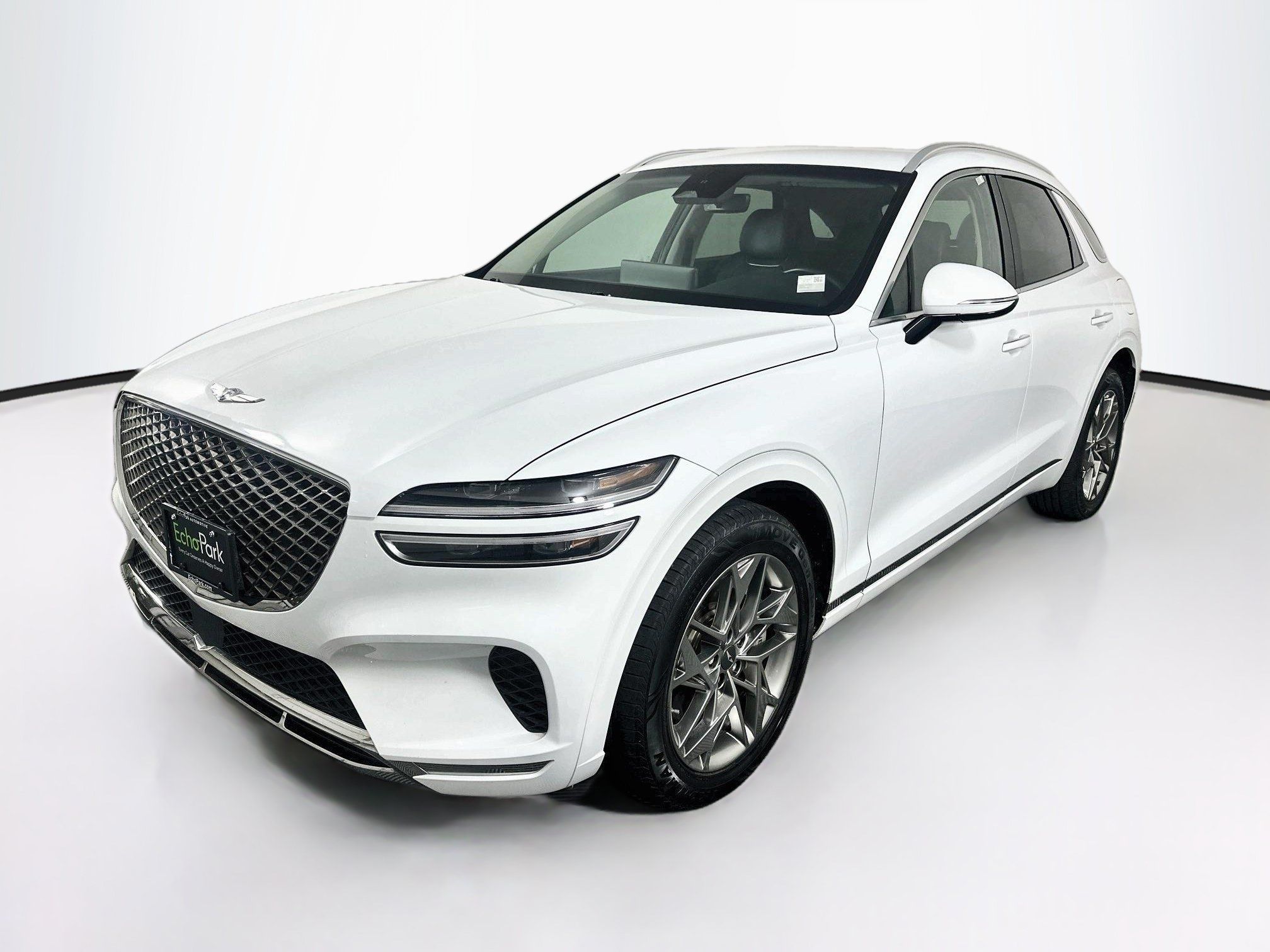 Used 2025 Genesis GV70 2.5T AWD/4WD image 3