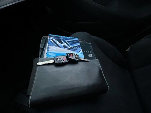 Used 2009 Honda Fit Sport image 17