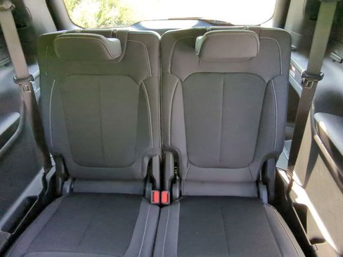 New 2025 Jeep Grand Cherokee L Laredo w/ Luxury Tech Group I image 24