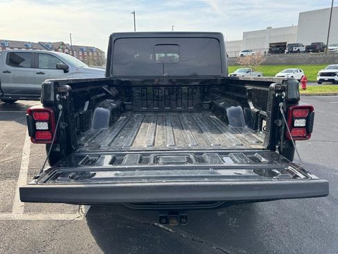 Used 2020 Jeep Gladiator Rubicon w/ LED Lighting Group AWD/4WD image 6