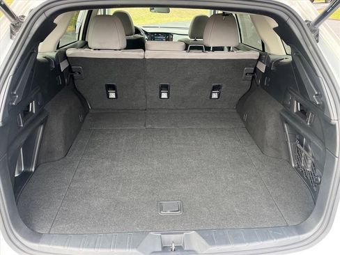 Used 2025 Subaru Outback Premium image 32