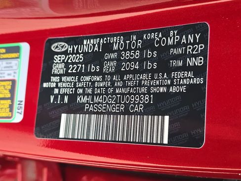 Certified 2026 Hyundai Elantra Sport FWD image 32