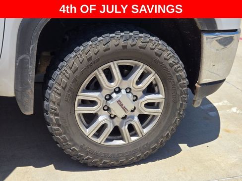 Used 2022 GMC Sierra 2500 SLT w/ Texas SLT Premium Package AWD/4WD image 5