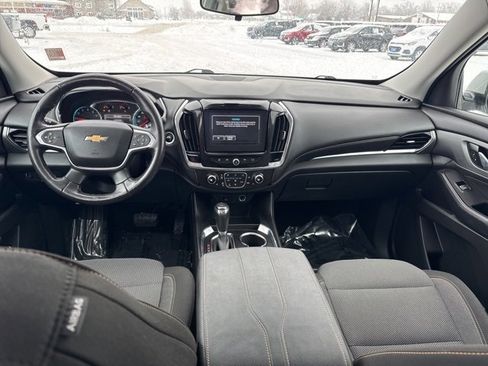 Used 2018 Chevrolet Traverse LT image 8