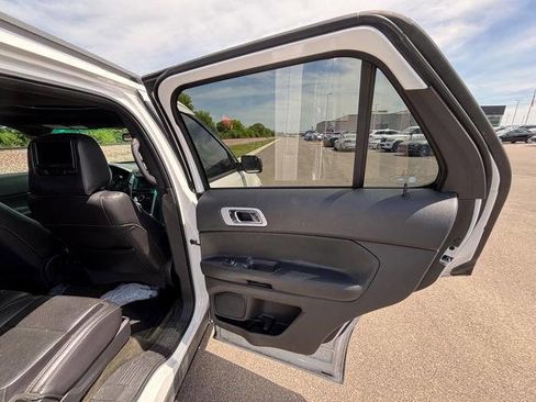 Used 2013 Ford Explorer Sport AWD/4WD image 28