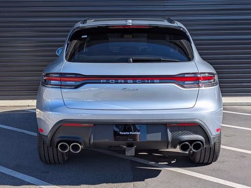 Certified 2026 Porsche Macan AWD/4WD image 6