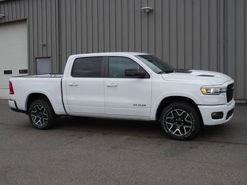 Used 2025 RAM 1500 Laramie w/ Sport Appearance Package image 9