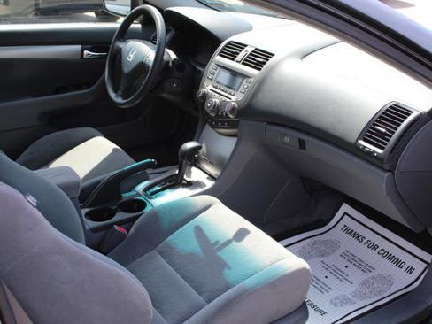 Used 2006 Honda Accord EX image 16