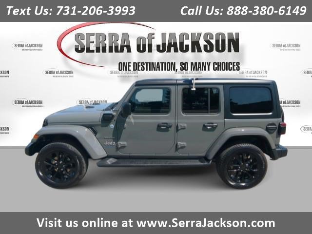 Used 2023 Jeep Wrangler Unlimited Sahara w/ Cold Weather Group AWD/4WD image 1