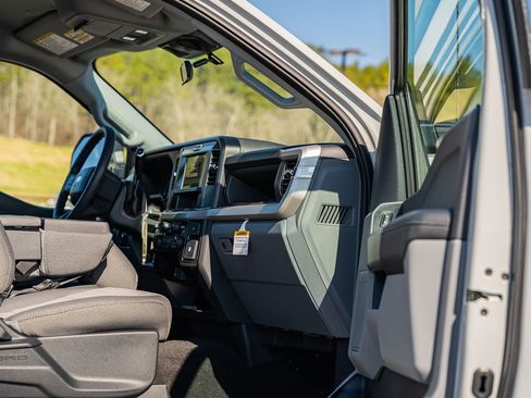 New 2026 Ford F250 XL w/ STX Appearance Package image 9