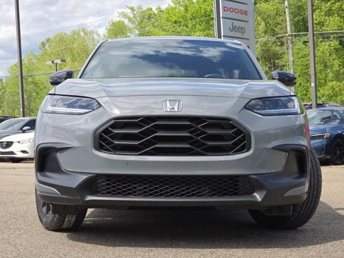 Used 2024 Honda HR-V Sport image 12