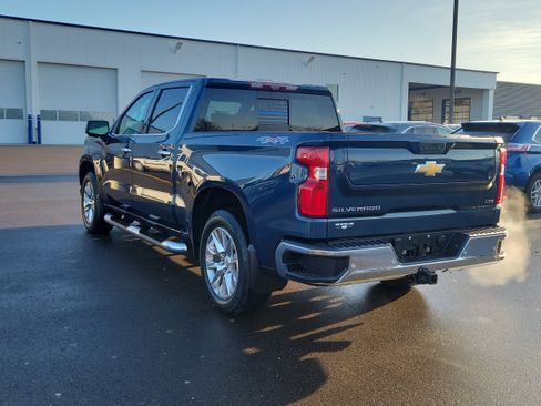 Used 2021 Chevrolet Silverado 1500 LTZ w/ Technology Package image 3